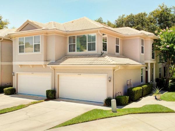 TOWNHOMES AT WEATHERSFIELD