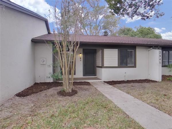 VILLAS OF BEACON GROVES