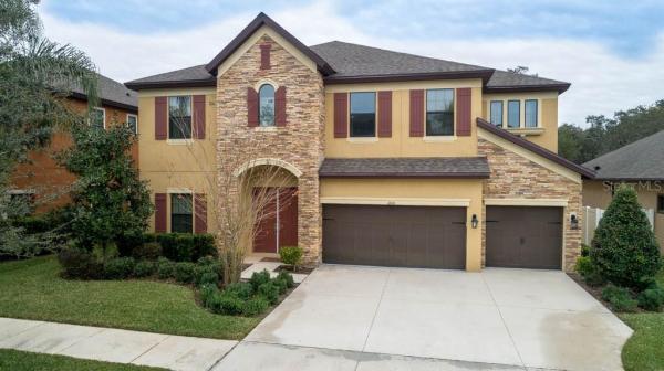 MANORS AT FOREST GLEN