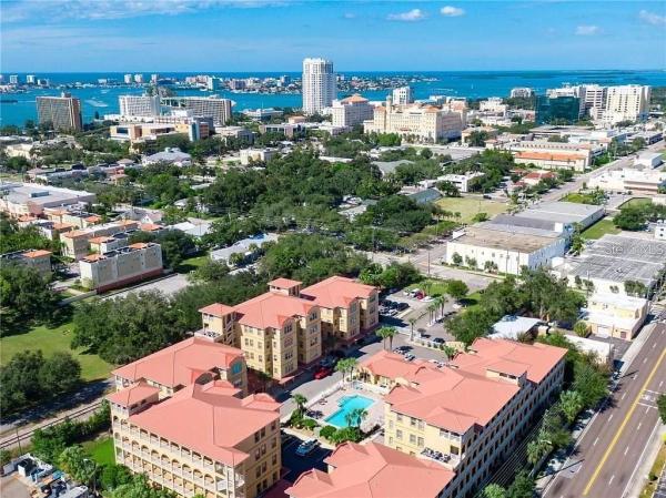 OLD CLEARWATER CITY FLATS CONDO