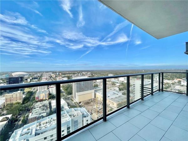 ONE ST PETERSBURG CONDO