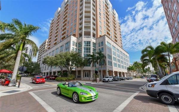 1350 MAIN RESIDENTIAL