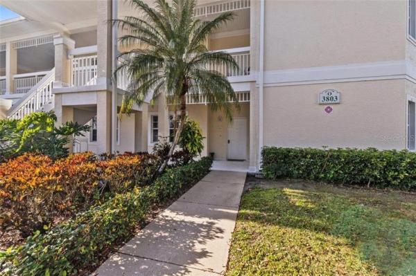 BOLLETTIERI RESORT VILLAS IV,