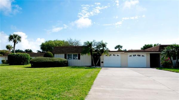 VILLAGE GREEN OF BRADENTON SEC 1