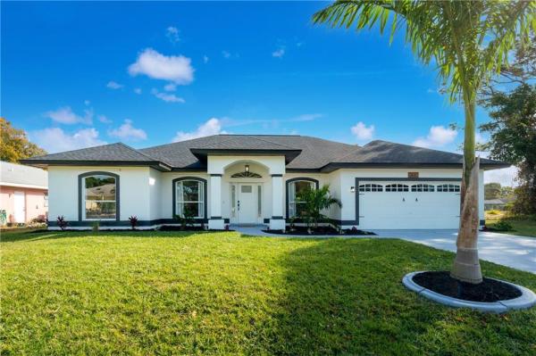 ROTONDA WEST BROADMOOR