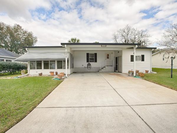 HERITAGE WOOD N LAKES ESTATES