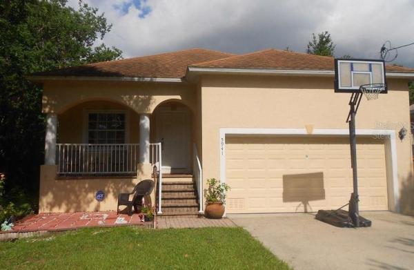TREEHOUSES AT MOHR LOOP