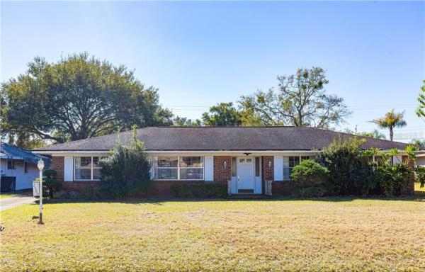 HIGHLAND PARK ESTATES