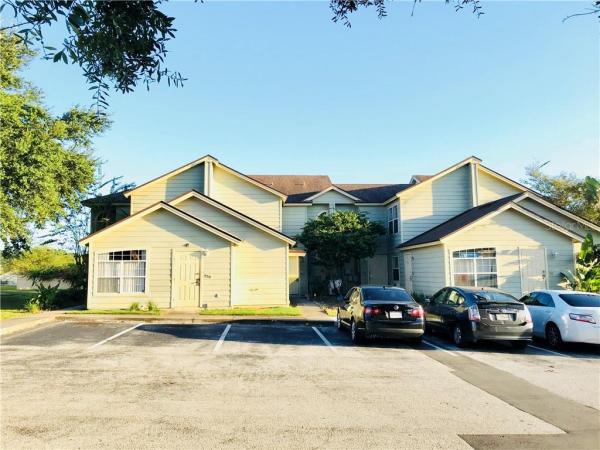 ISLAND CLUB WEST PH 02