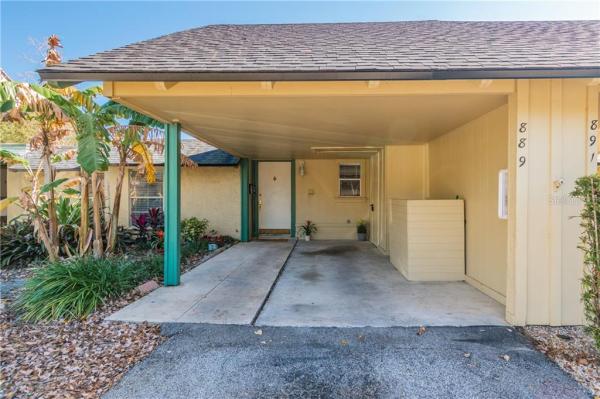 RAMBLEWOOD CONDOMINIUM