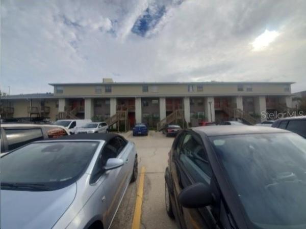 WESTSHORE CLUB II A CONDOMINIU