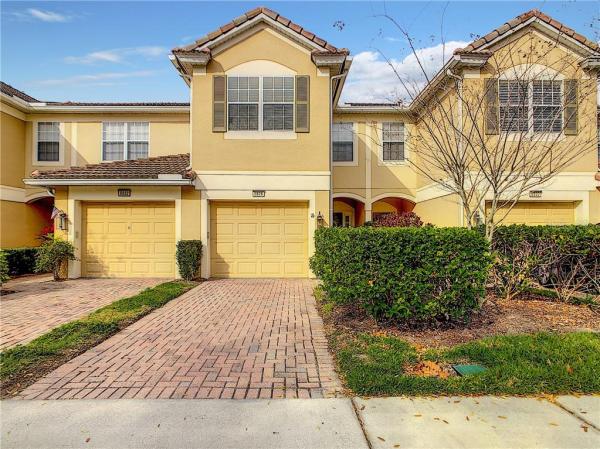 VISTAS/PHILLIPS COMMONS