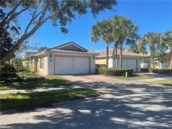 VILLAGEWALK/LK NONAD & 01