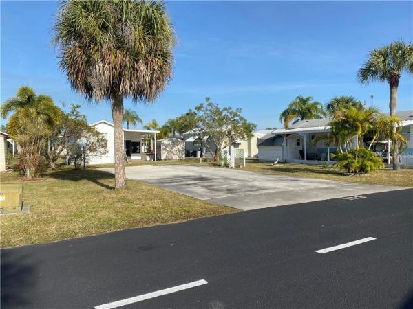 BLUE CYPRESS GOLF & RV RESIDENCE