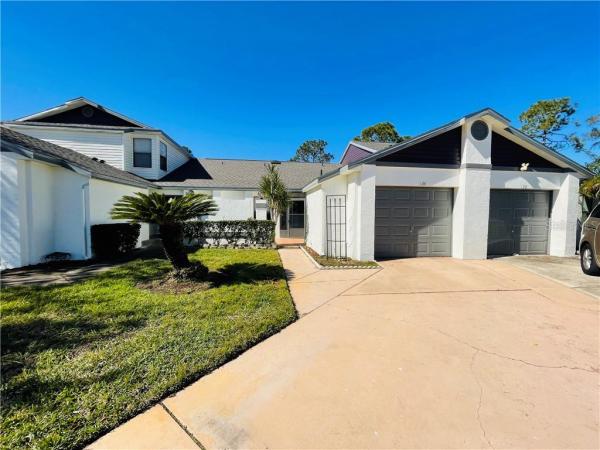 BVL LAKEPOINTE TOWNHOMES