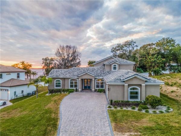 MOORINGS OF CLERMONT