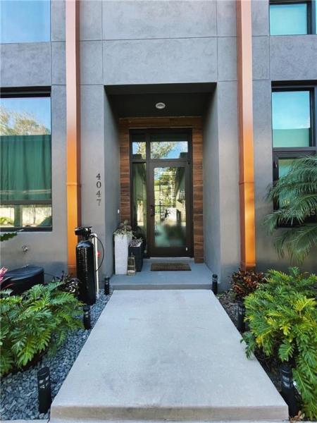 CARROLLWOOD CROSSINGS 2