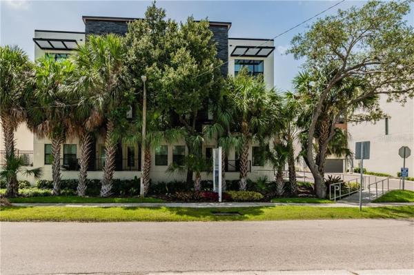 SOUTH WESTSHORE TWNHMS