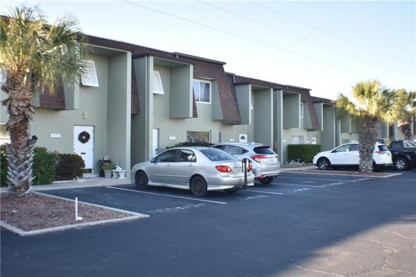 SEVENTIETH SOMERSET PLACE CONDO