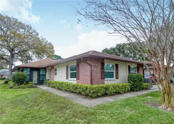 SCOTSDALE CLUSTER CONDO