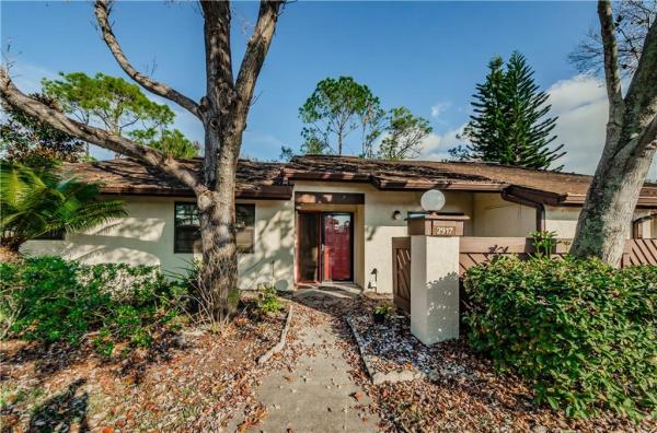 STRATHMORE GATE-EAST