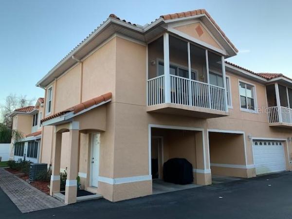 PARADISE LAKES CONDO