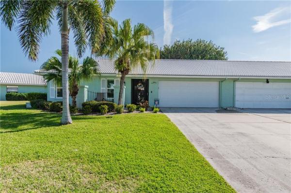 VILLAGE GREEN OF BRADENTON SEC 11   VOLU