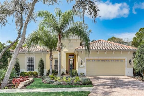 LAKEWOOD RANCH COUNTRY CLUB VILLAGE EE 2A-2E