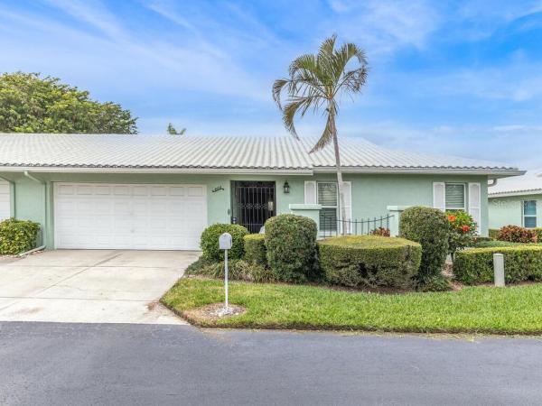 VILLAGE GREEN OF BRADENTON SEC 11