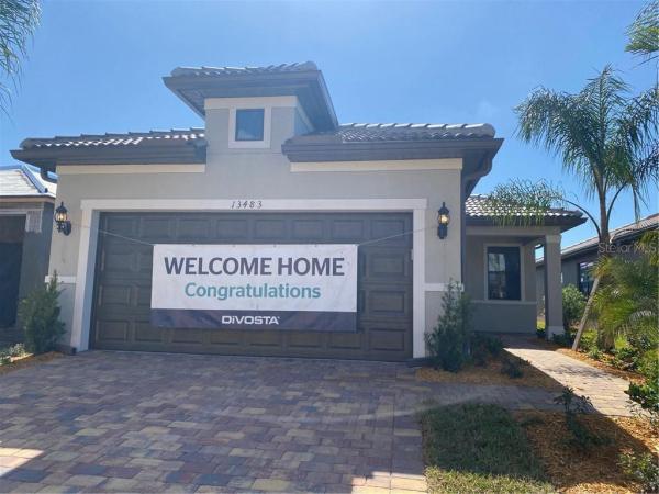 ISLANDWALK AT THE WEST VILLAGES