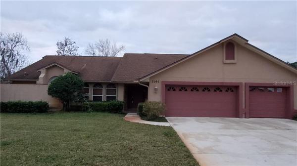 LAKES AT SPRUCE CREEK