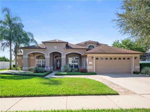 WINDERMERE CHASE PH 02