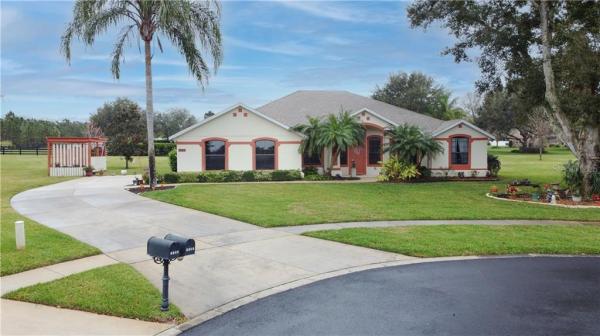 LAURELS MOUNT DORA 45/98