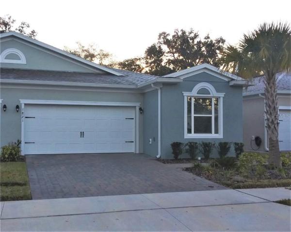 OAKTREE POINTE VILLAS