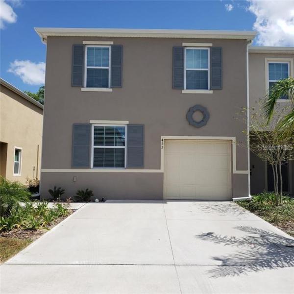 LAKE BLUFF/TOWN CENTER EAST-PH