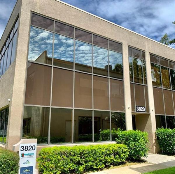 ONE CARROLLWOOD PLACE A CONDOMINIUM