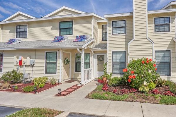 HAMPTON PARK TWNHMS UN 1