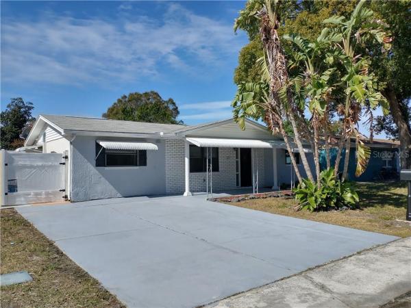 HOLIDAY LAKE ESTATES