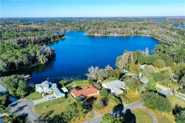 LAKESIDE GROVE ESTATES