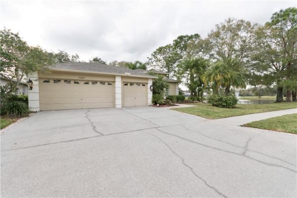 WINDSOR PARK AT THE EAGLES