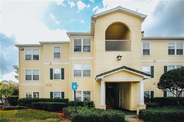 EQUESTRIAN PARC AT HIGHWOODS P