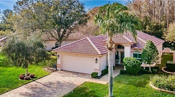 CRESCENT OAKS COUNTRY CLUB COVENTRY PH 6