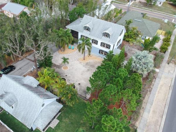 HIGHLAND PARK 1ST ADD