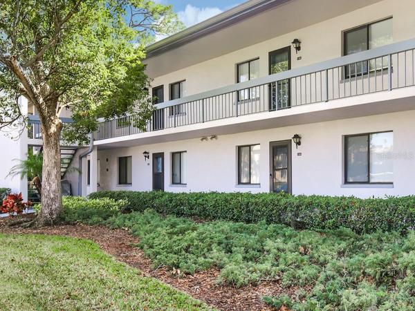 EAST LAKE WOODLANDS CONDO