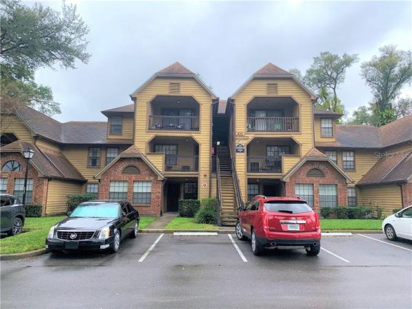 LAKEWOOD PARK A CONDO