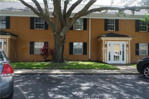 STRATFORD A WINTER PARK CONDO