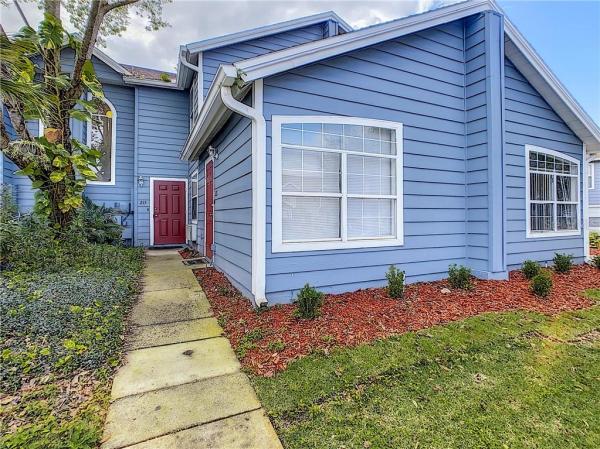 ISLAND CLUB WEST PH 01