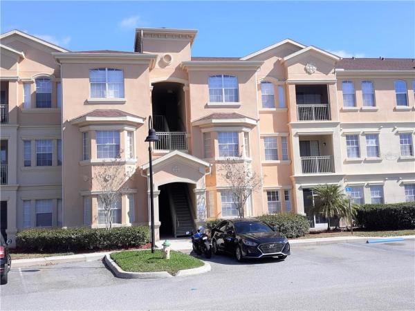 TERRACE RIDGE AT TOWN CENTER EAST CONDO