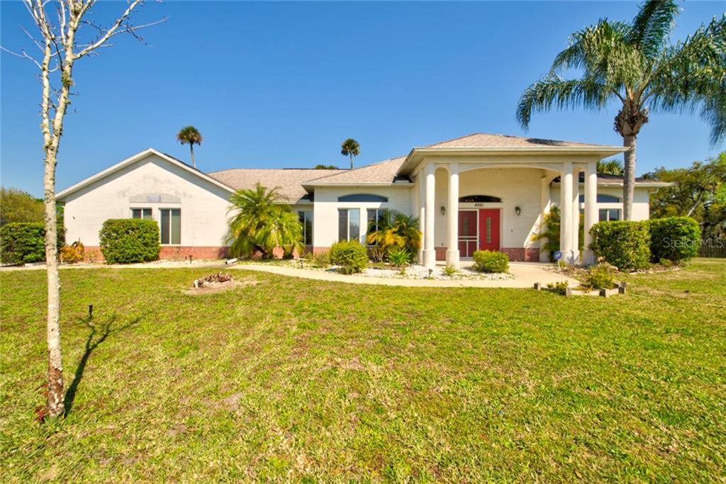 CITRUS POINTE - фото