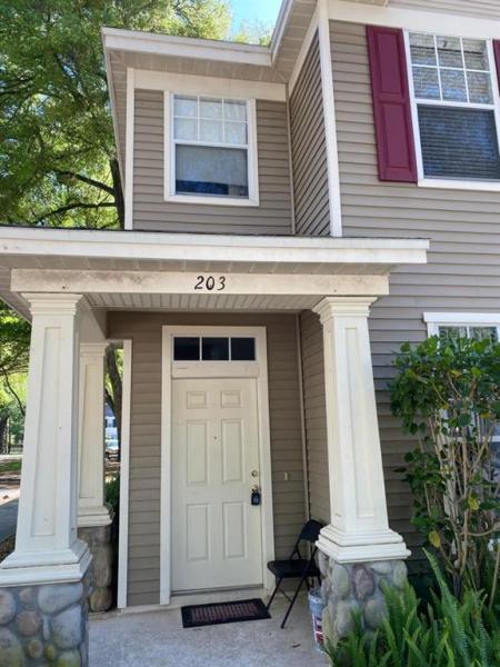 OAK VALLEY TOWNHOMES